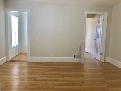 27 Astor St unit 2, Lynn, MA 01905 - photo 3