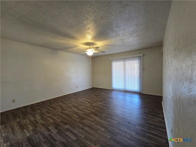 1802 Azalea Dr, Temple, TX 76502 - photo 3