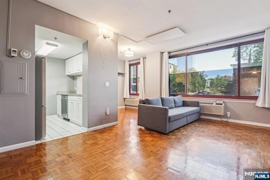 Palisades unit L7, Fort Lee, NJ 07024 - photo 6