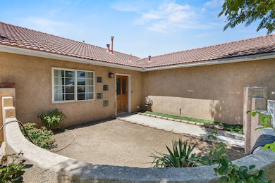 8 Chili Rd, Los Lunas, NM 87031 - photo 3