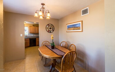 4866 E 18th St, Tucson, AZ 85711 - photo 3