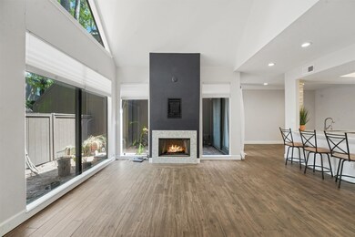 213 Litchfield Ln unit 76, Houston, TX 77024 - photo 7