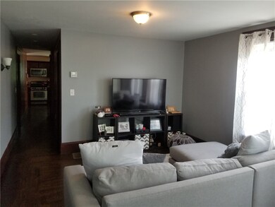 15 Oakdale St, Providence, RI 02908 - photo 4