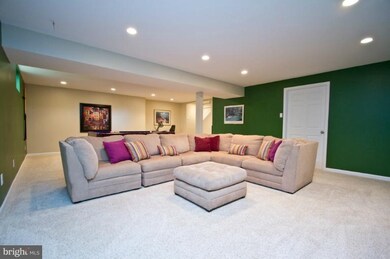 12665 Still Pond Ln, Herndon, VA 20171 - photo 7