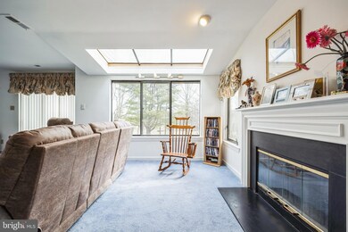 810 Augusta Cir unit 810, Mount Laurel, NJ 08054 - photo 7