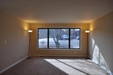 1921 Spring St, Medford, OR 97504 - photo 2