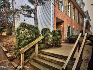 562 N Webster Ave unit 4, Scranton, PA 18510 - photo 3
