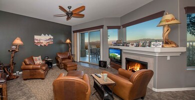 Great room (3)
