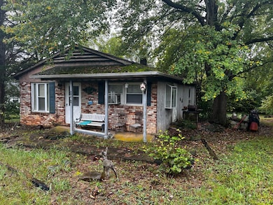 6069 Dews Rd, Hurt, VA 24563 - photo 3