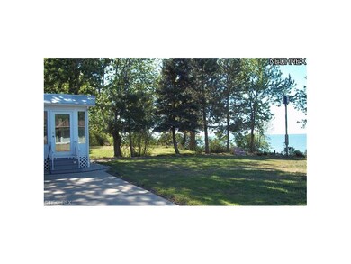 5219 Edgewater Dr, Sheffield Village, OH 44054 - photo 6