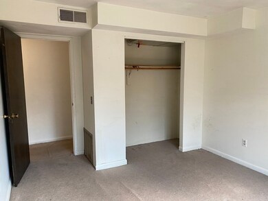 176 Maple Ave unit 5-36, Rutland, MA 01543 - photo 5