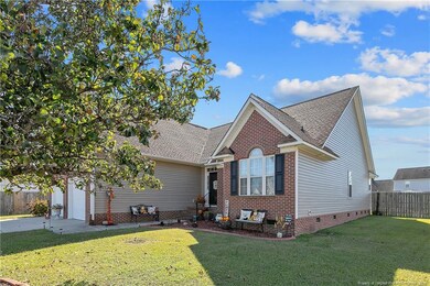 1024 Greenhouse Dr, Hope Mills, NC 28348 - photo 5