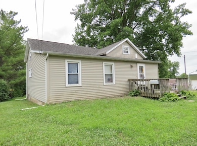 108 W Monroe St, Maquoketa, IA 52060 - photo 3