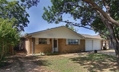 street view, nice porch