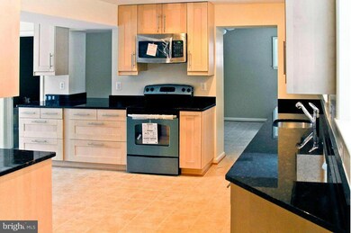 18945 Barnette Cir, Triangle, VA 22172 - photo 4