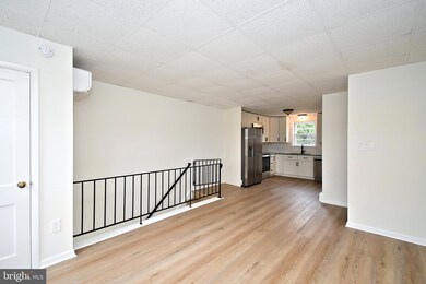 4776 Old Easton Rd unit 2, Doylestown, PA 18902 - photo 5