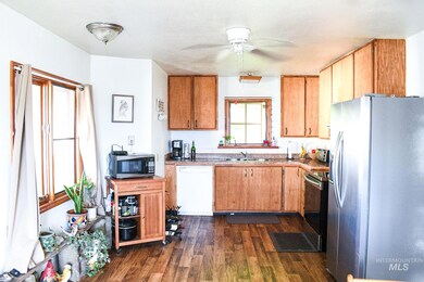 1701 Oakley Ave, Burley, ID 83318 - photo 3