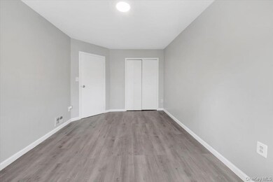 437 Torry Ave unit 2, Bronx, NY 10473 - photo 6