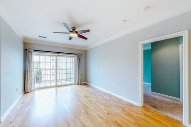 Wellington Crossing unit 310, Waltham, MA 02452 - photo 3