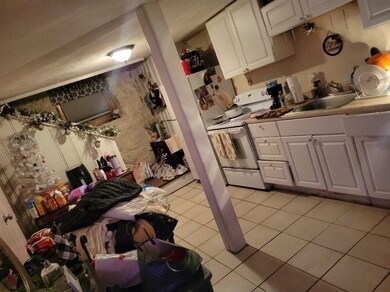 32 Richardson Ave unit 1, Wakefield, MA 01880 - photo 5