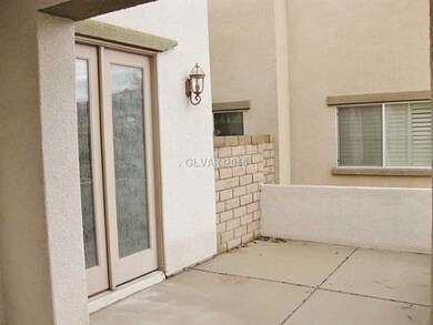 Property Photo. Front Courtyard