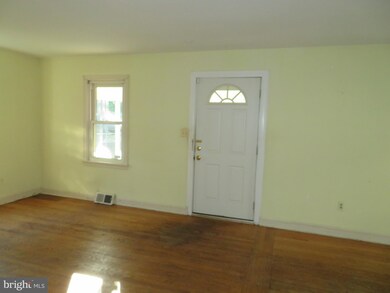 6507 Kansas Ln, Takoma Park, MD 20912 - photo 6