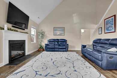 707 Crystal Cove Ct, Sneads Ferry, NC 28460 - photo 3