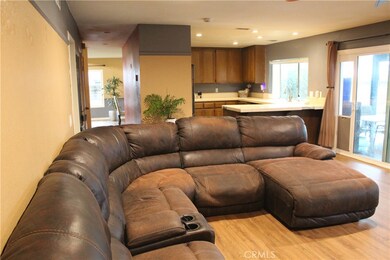 906 Brandywine Ln, Corona, CA 92880 - photo 6