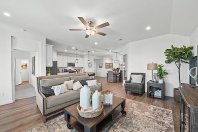 4006 Sterling Springs, League City, TX 77573 - photo 4