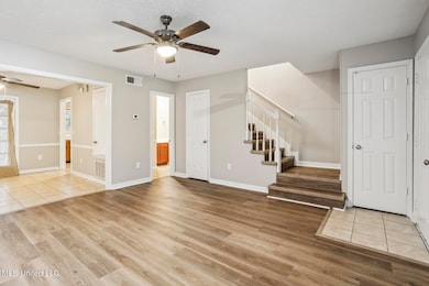 2425a River Oaks-4