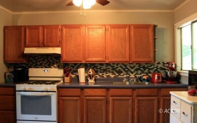 8 Slaughter Dr, Athens, OH 45701 - photo 4