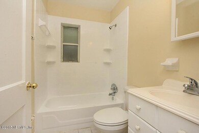 1292 Peacefield Dr, Jacksonville, FL 32205 - photo 2