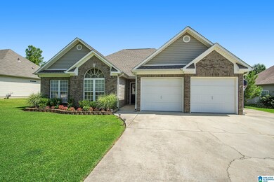 626 Camden Cove Ln, Calera, AL 35040 - photo 2