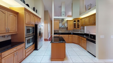 6860-Cedar-Ave-Kitchen