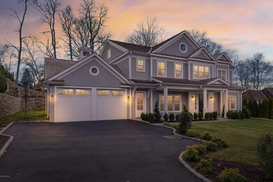 12 Lakeview Dr, Riverside, CT 06878 - photo 2