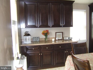 8546 Willow Oak Rd, Parkville, MD 21234 - photo 3