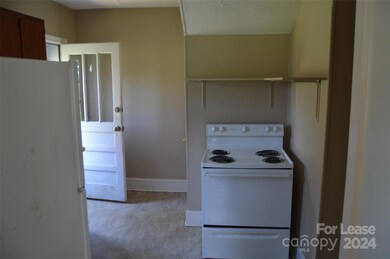 415 N Center St, Statesville, NC 28677 - photo 5