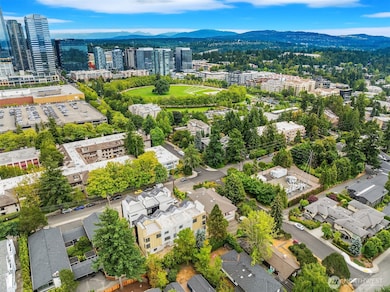 409 99th Ave NE, Bellevue, WA 98004 - photo 3