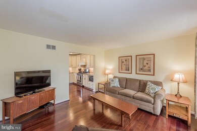 1358 Jay Rd, Sykesville, MD 21784 - photo 4