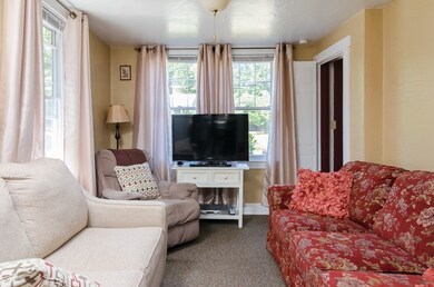 77 Pleasant St, Rockland, MA 02370 - photo 5