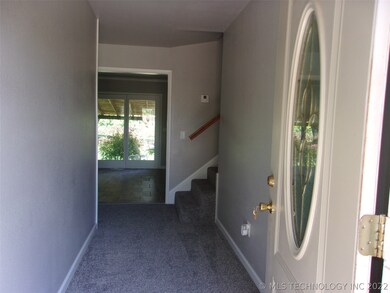 703 N Broadway St, Cleveland, OK 74020 - photo 3