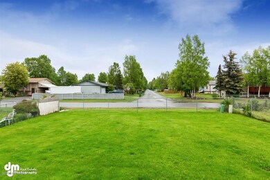 03-Back Yard_KI_33