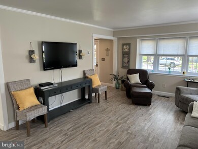 12302 Shadow Ln, Bowie, MD 20715 - photo 6