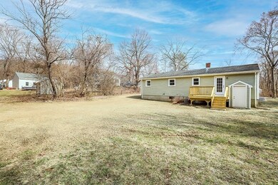 9 Oak St, Millville, MA 01529 - photo 6