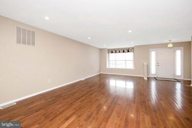 302 Allens Ln unit 40, Mullica Hill, NJ 08062 - photo 5