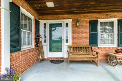 908 Rosemont Dr, Knoxville, MD 21758 - photo 2