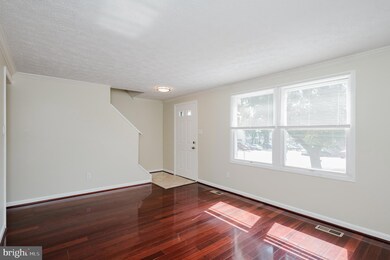 9221 Connell Ct, Columbia, MD 21046 - photo 5