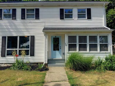 112 W Spruce St, Marshall, MI 49068 - photo 4