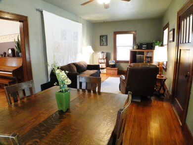 5-Living Room