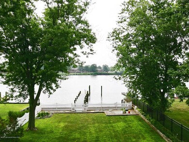64 Seneca Pl, Oceanport (water view)